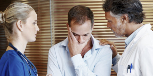 Η Ανακοίνωση μιας Δυσάρεστης Διάγνωσης σε Ασθενείς στο Τελικό Στάδιο Ζωής Η Ανακοίνωση μιας Δυσάρεστης Διάγνωσης σε Ασθενείς στο Τελικό Στάδιο Ζωής