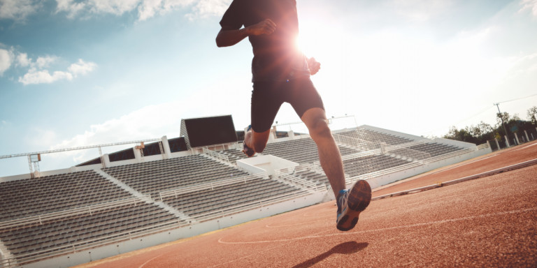 Οδηγίες Σχετικά με την Επάνοδο στις Αθλητικές Δραστηριότητες μετά από Λοίμωξη με τον SARS-CoV-2.