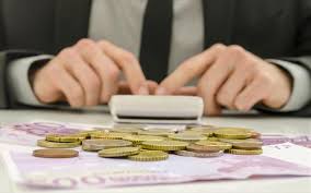 Ο ΟΟΣΑ Συνιστά Μείωση Φορολογίας