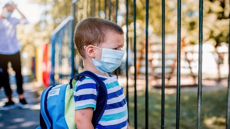 Οδηγίες για τη Χρήση Μάσκας στα Παιδιά από την Ελληνική Παιδιατρική Εταιρεία.