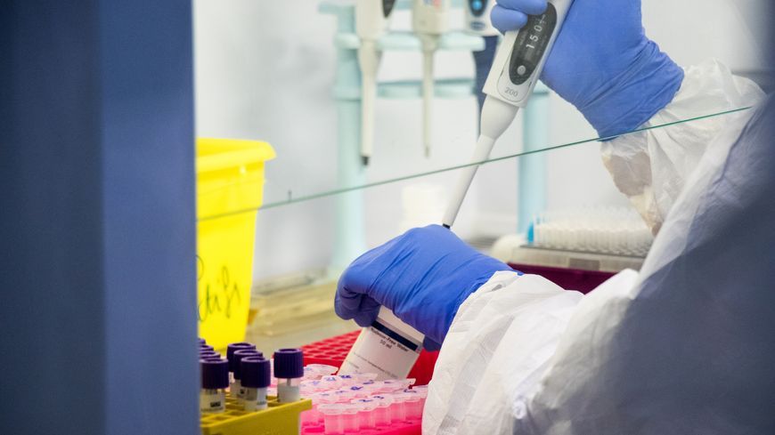 Ερευνητές Ανέπτυξαν Ένα Τεστ Έγκαιρης Προειδοποίησης για Σοβαρά Περιστατικά COVID-19. Ερευνητές Ανέπτυξαν Ένα Τεστ Έγκαιρης Προειδοποίησης για Σοβαρά Περιστατικά COVID-19.