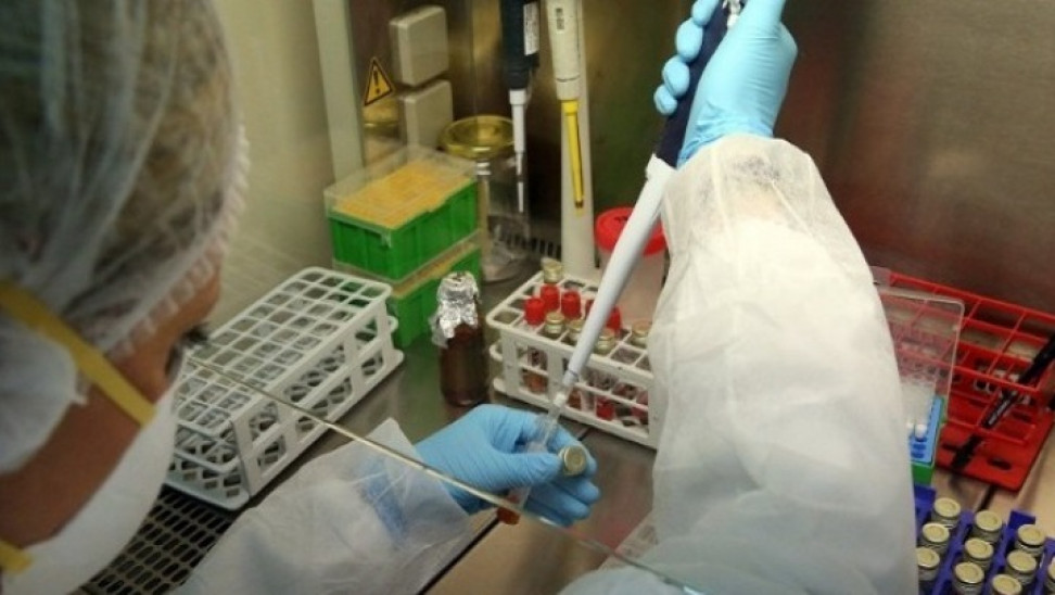 Η Θεραπεία με Πλάσμα Ιαθέντων Μειώνει τη Σοβαρότητα της COVID-19. Η Θεραπεία με Πλάσμα Ιαθέντων Μειώνει τη Σοβαρότητα της COVID-19.