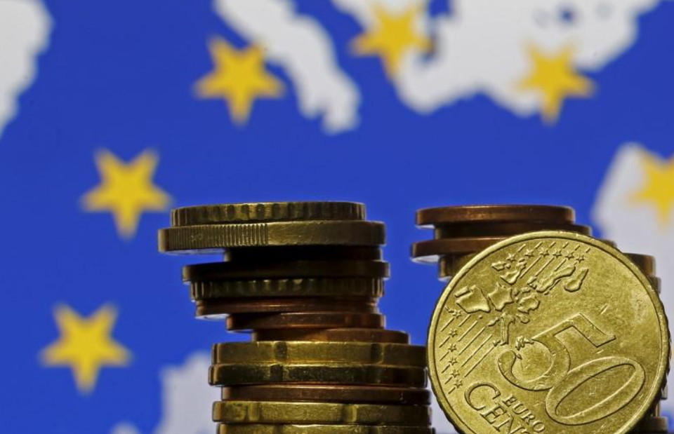 Συρρικνώθηκε η Επιχειρηματική Δραστηριότητα. Συρρικνώθηκε η Επιχειρηματική Δραστηριότητα.