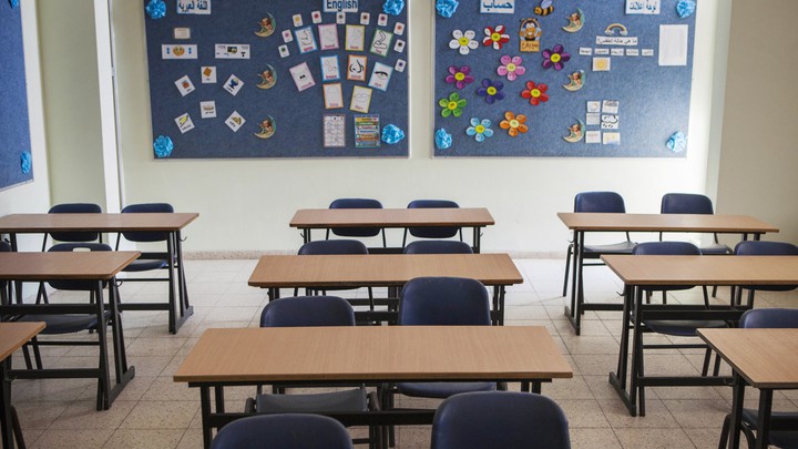 Θνησιμότητα Λόγω COVID-19 σε Μαθητές και Δασκάλους στη Σουηδία. Θνησιμότητα Λόγω COVID-19 σε Μαθητές και Δασκάλους στη Σουηδία.
