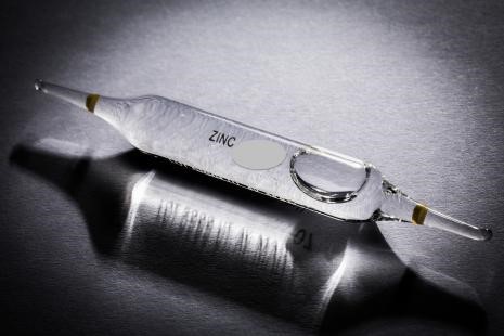 Ψευδάργυρος και Βιταμίνη C - Μικρή Επίδραση στην Covid-19.