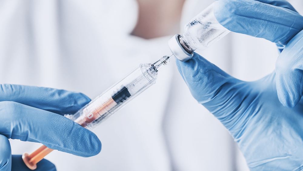 Αναφορικά με το διάστημα μεταξύ πρώτης και δεύτερης δόσης του εμβολίου, σύμφωνα με τα υπάρχοντα δεδομένα, το μεσοδιάστημα 12 εβδομάδων δημιουργεί υψηλότερα επίπεδα τελικής προστασίας σε σχέση με μικρότερα μεσοδιαστήματα.