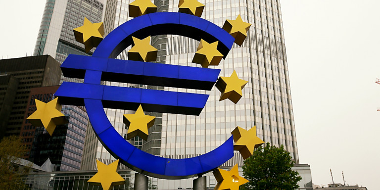 Σταθερός στο 0,9% ο Ετήσιος Πληθωρισμός στην Ευρωζώνη.