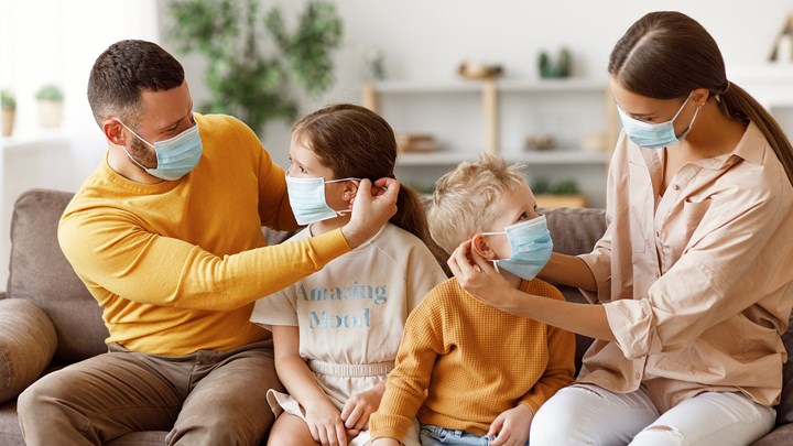 Οικογένειες με Εμβολιασμένα και μη Εμβολιασμένα Μέλη.