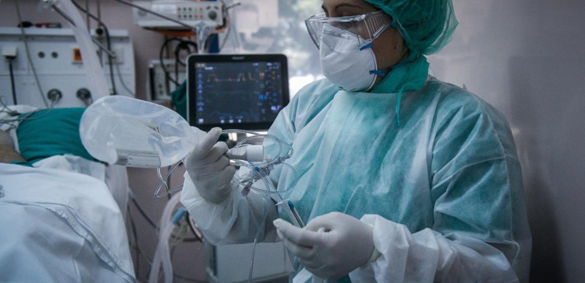 98% το Ποσοστό των Ανεμβολίαστων που Νοσηλεύονται στις ΜΕΘ των Νοσοκομείων της 4ης ΥΠΕ.