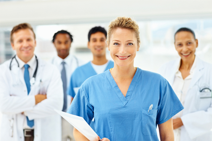 4 Καλοί Λόγοι για να Διοικείτε με Καλή Διάθεση και Χιούμορ.