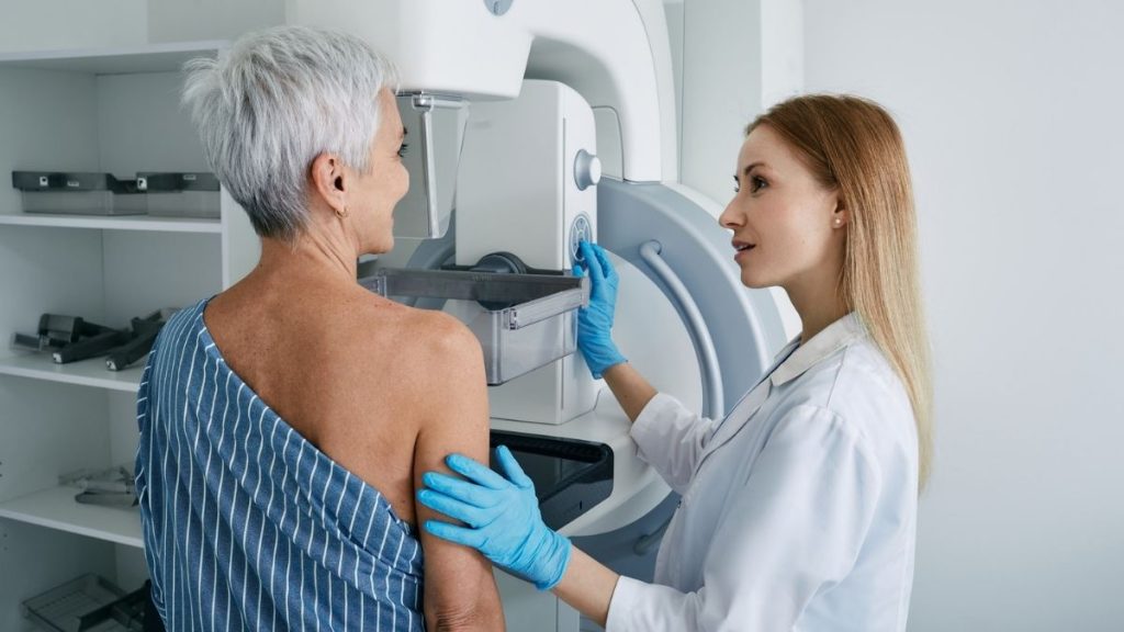 AI στη μαστογραφία: Ενδείξεις καρκίνου του μαστού έως και 6 χρόνια πριν τη διάγνωση